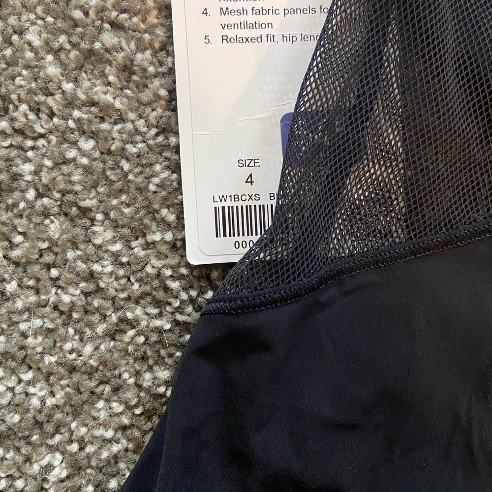 Lululemon Tank - Picture 3 of 4